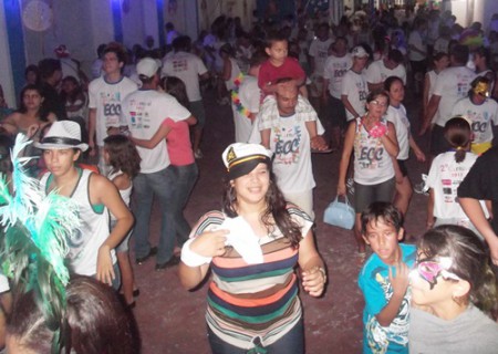 ECC promoverá carnaval fora de época